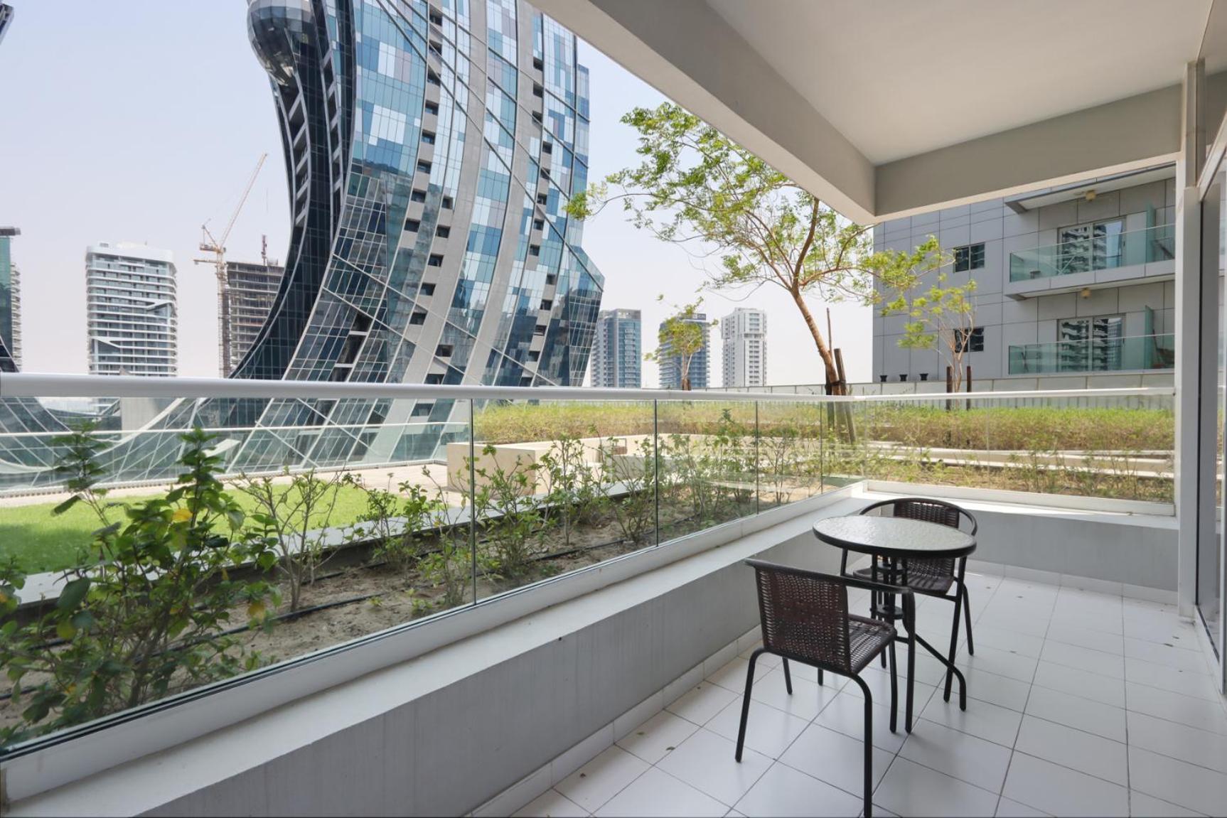 Livbnb - Prime Located 1B At Vera Residences Dubai Exterior photo